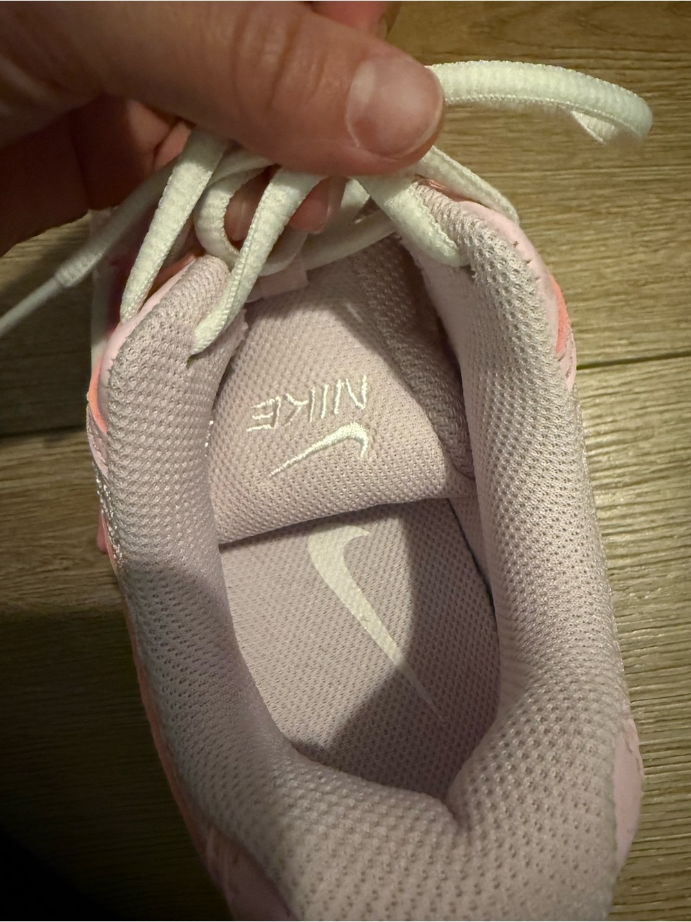 Nike Women’s V5 RNR pink - Picture 4 of 6